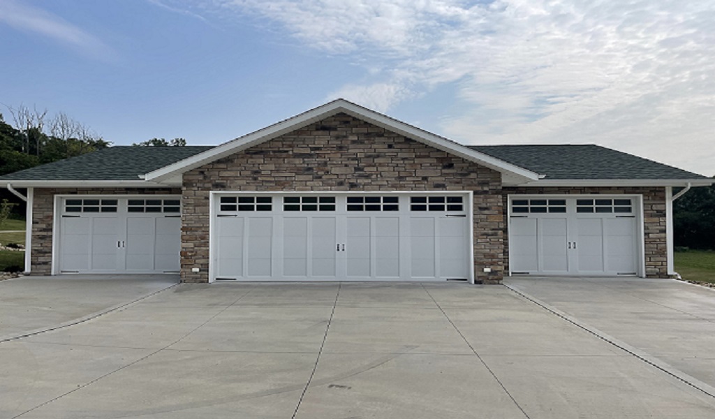 How long should your garage doors last